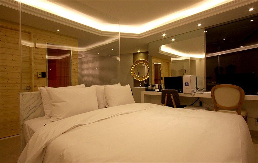 Diva Hotel Seoul Exteriör bild