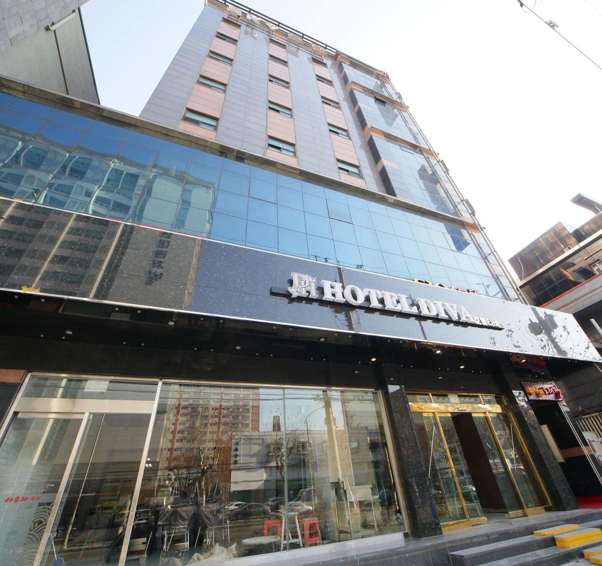 Diva Hotel Seoul Exteriör bild